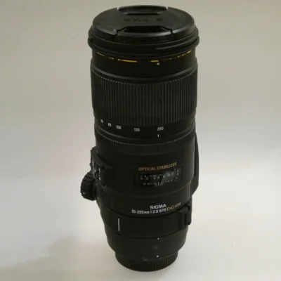 Sigma 70-200mm f/2.8 APO DG HSM