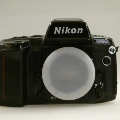 Nikon F90 usata garantita - Ottica Centrale Vicenza