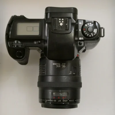 Canon EOS 5 con 35-105mm usata garantita - Ottica Centrale Vicenza