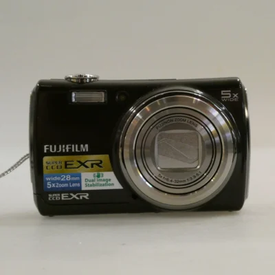 Fujifilm FinePix F200EXR NOS nuova mai utilizzata vintage - Ottica Centrale Vicenza