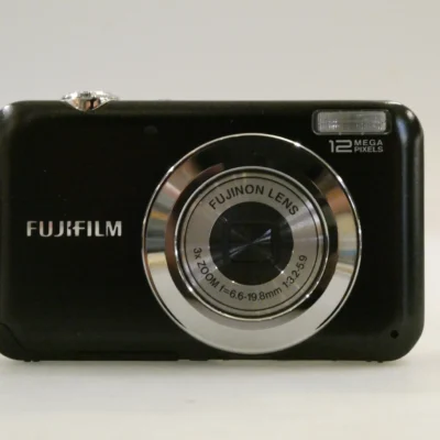 Fujifilm FinePix JV100 NOS nuova mai utilizzata vintage - Ottica Centrale Vicenza