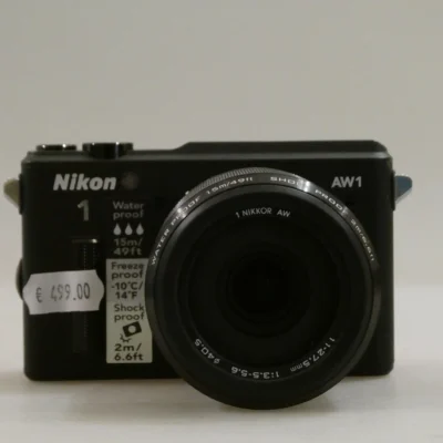 Nikon 1 J1 con 11-27.5mm NOS nuova mai utilizzata vintage - Ottica Centrale Vicenza