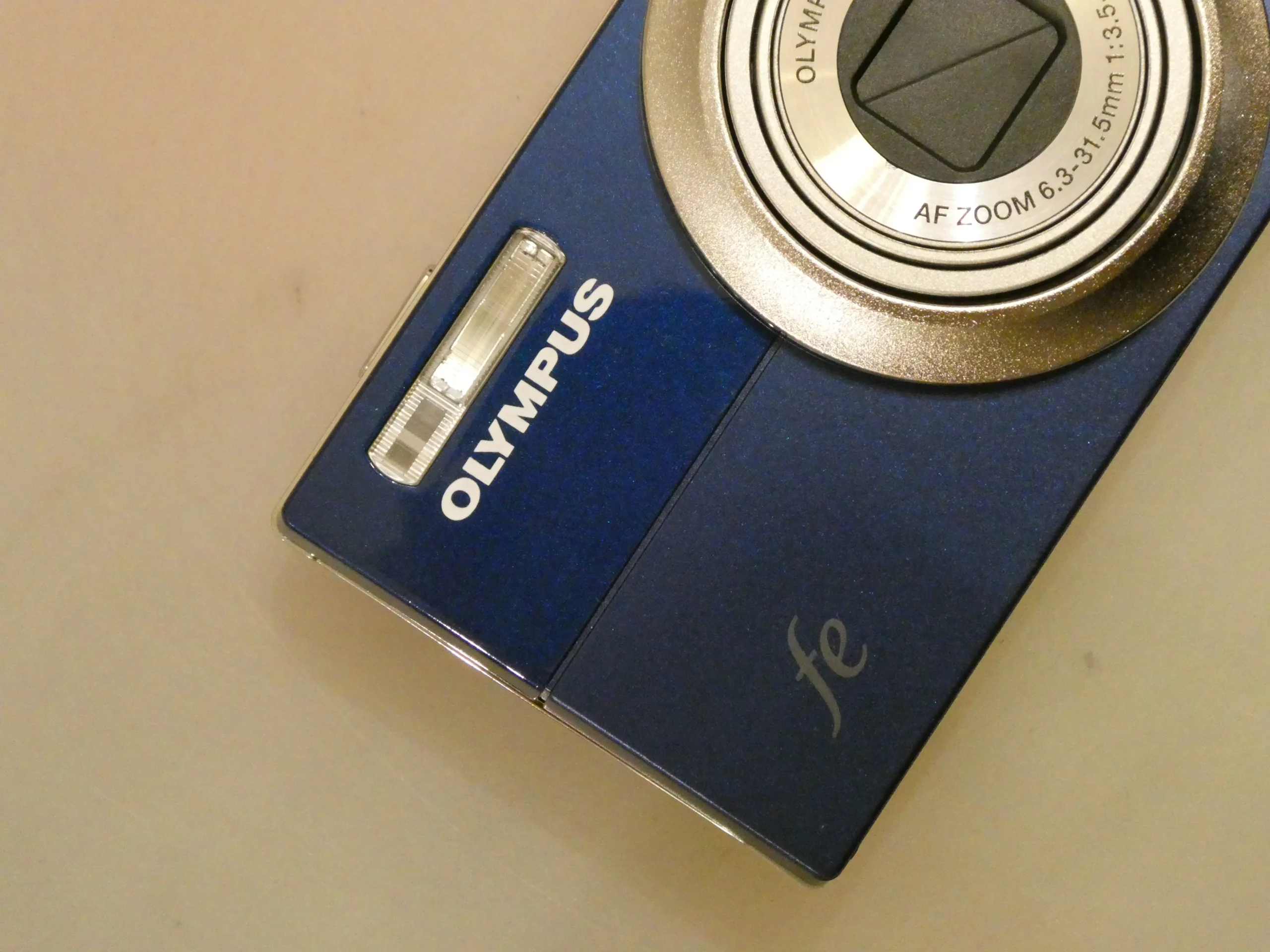 Olympus FE-5010 NOS nuova mai utilizzata vintage - Ottica Centrale Vicenza