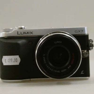 Panasonic Lumix GX7 con 14-42mm NOS nuova mai utilizzata vintage - Ottica Centrale Vicenza