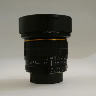 samyang-8mm-fisheye-ae-nikon-nos-ottica-centrale