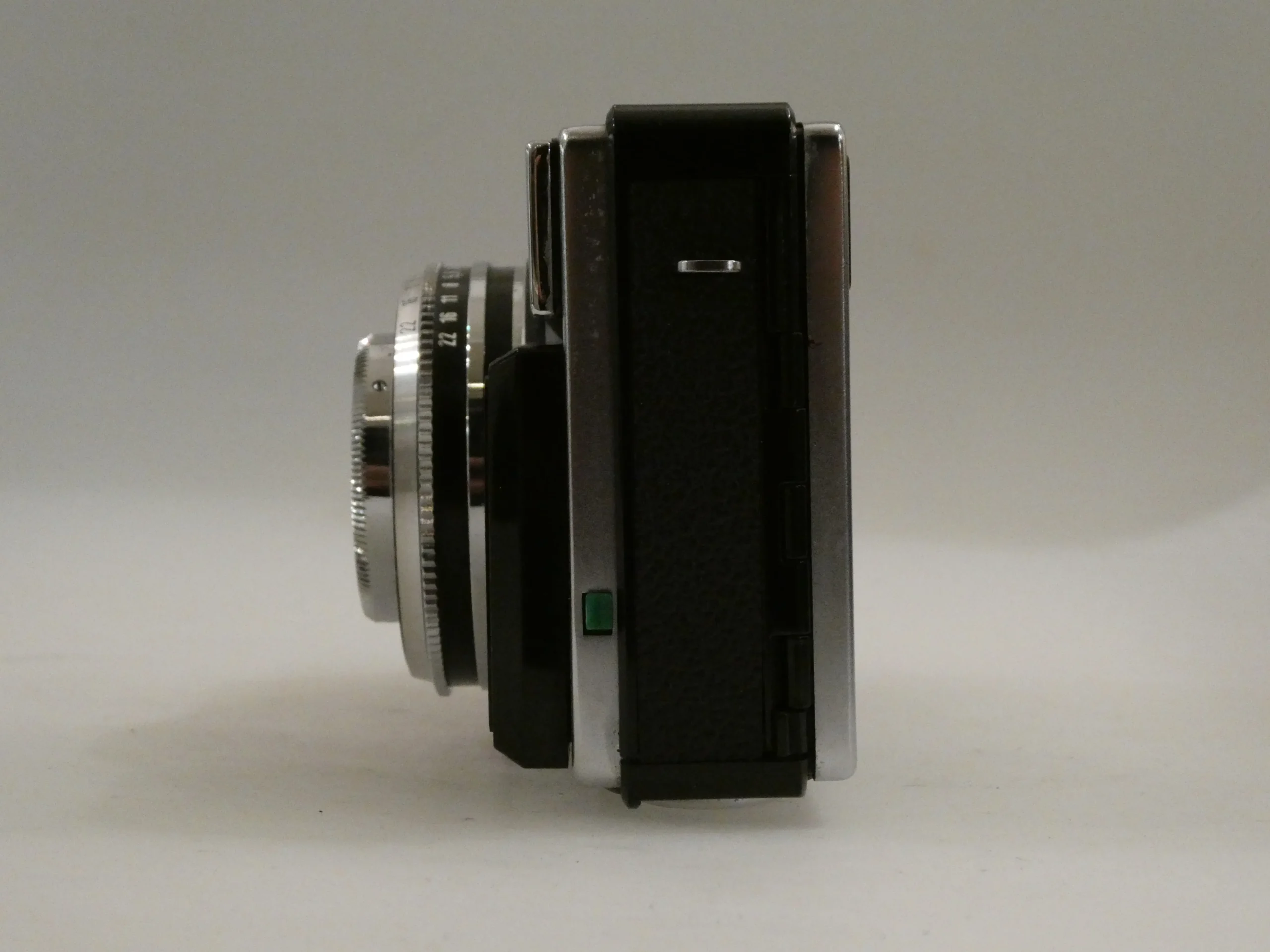 Voigtländer Vitessa 500 AE usata garantita - Ottica Centrale Vicenza