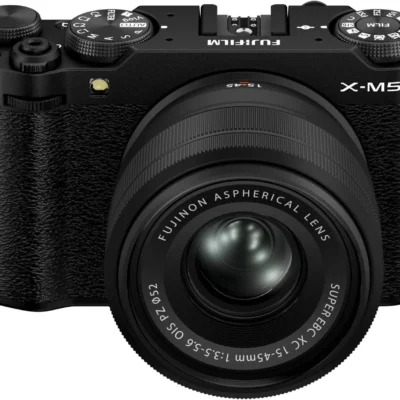 Fujifilm X-M5 Black con XC15-45mmF3.5-5.6 OIS PZ - Ottica Centrale Vicenza